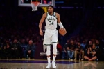 Shams：NBA每个人都清楚字母要走 相关谈判会在选秀时升温